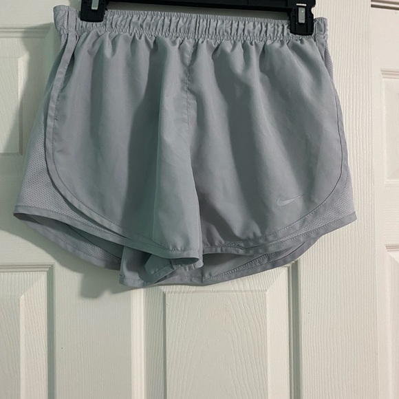 Nike Pants - Nike Gray Athletic Shorts Lightweight Elastic Waist